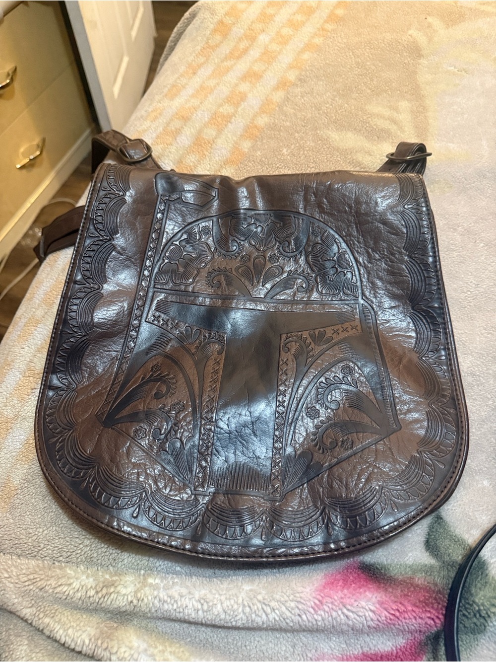 Star Wars Brown Leather Messenger Bag with Embossed Mandalorian Design